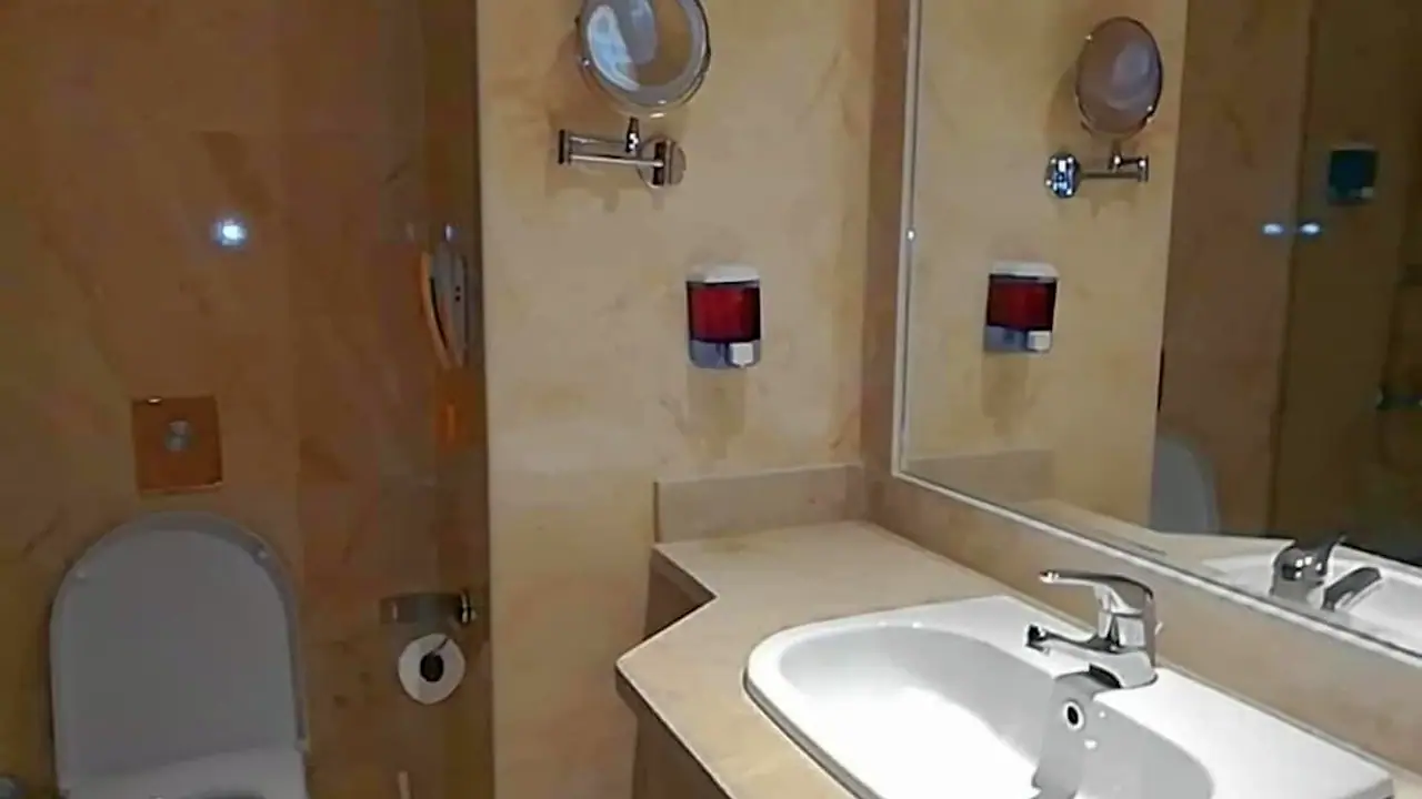 الفندق فلو سبكتروم ريزورت سهل حشيش - سهل حشيش